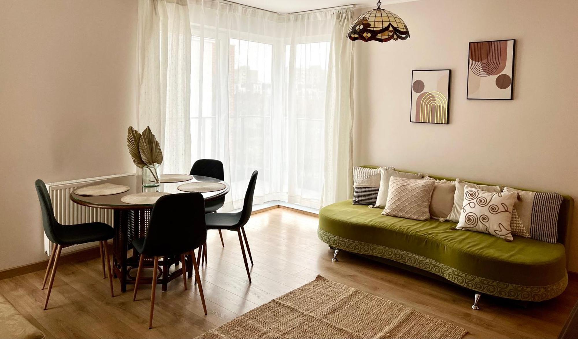 Oldtown Retro Apartment By Marina With Balcony For 6 People กดัญสก์ ภายนอก รูปภาพ